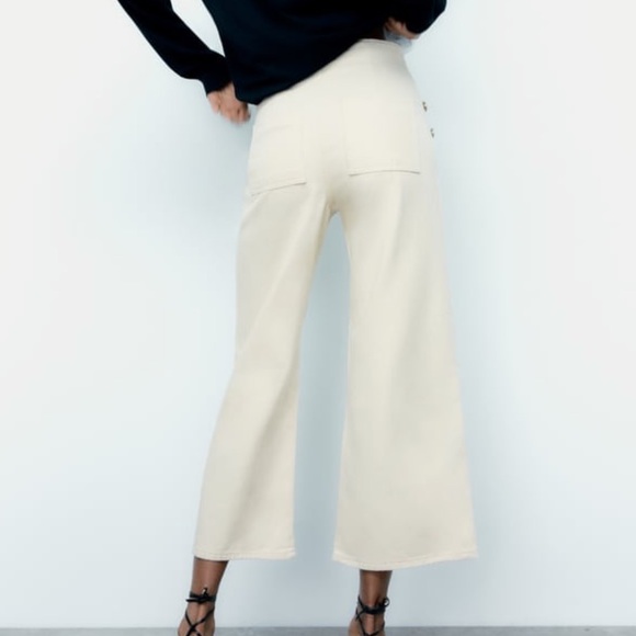 CROPPED WIDE LEG BUTTONED JEANS - Picture 5 of 6